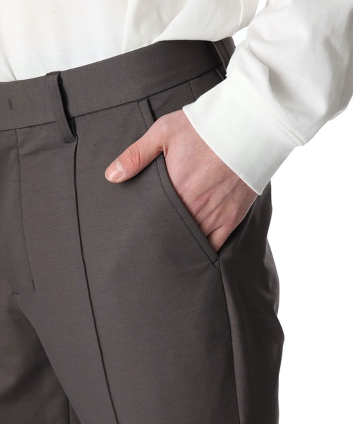 ATTACHMENT（アタッチメント）の「PONTE JERSEY CENTER CREASE