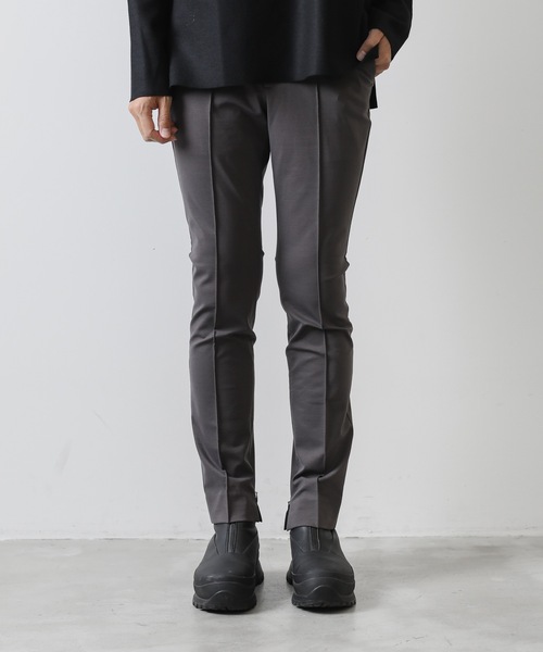 ATTACHMENT（アタッチメント）の「PONTE JERSEY CENTER CREASE TROUSERS（スラックス・メンズ・ブラック/ブラウン・1/2/3/4）」の16枚目の写真