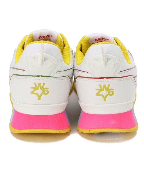 W6YZ（ウィズ）の「W6YZ/ウィズ/日本別注 JET-M/ランニングスニーカー（スニーカー・メンズ・ホワイト・44/41/42/43）」の4枚目の写真