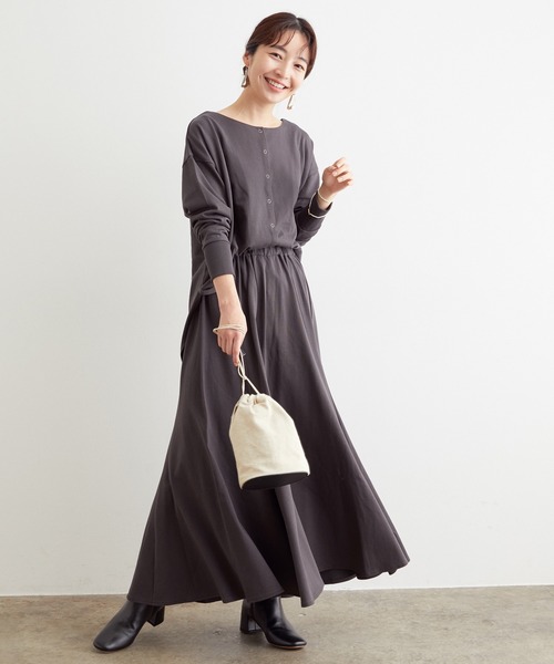 SALON adam et rope'（サロン アダム エ ロペ）の「【セットアップ対応】ミニ裏毛ロングフレアスカート（スカート・レディース・チャコールグレー/ベージュ/ブルー系その他4・FREE）」の16枚目の写真