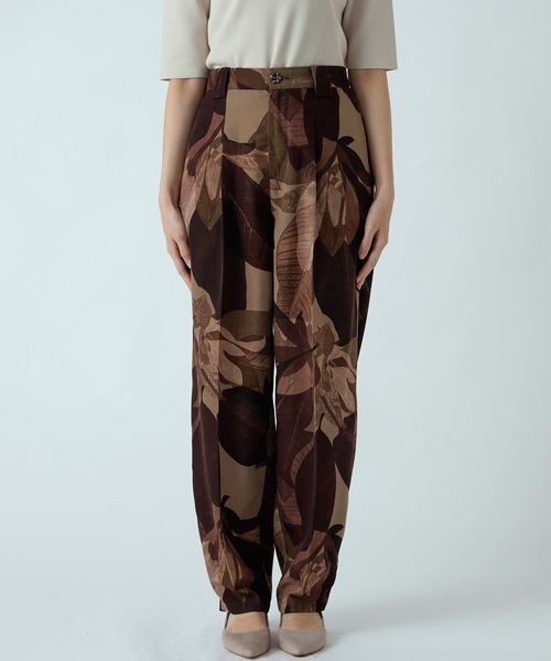 RIVE DROITE（リヴドロワ）の「コーディネートの主役になる　VINTAGEリーフカーブパンツ（その他パンツ・レディース・ブラック/ブラウン・FREE）」の20枚目の写真