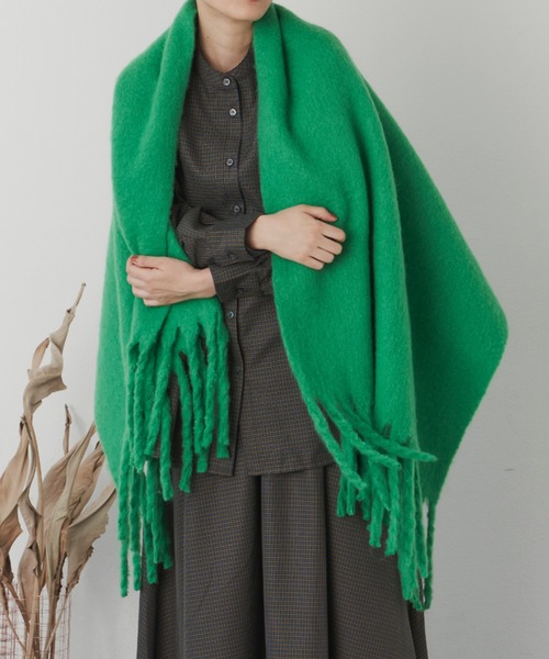 Libra Cue(リブラ キュー)の「モヘアタッチボリュームストール(ストール/ショール・レディース・ブラック/グリーン/ブルーグレー/マスタード/モカ/アイボリー・FREE)」の7枚目の写真