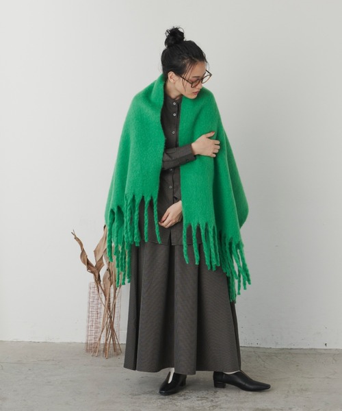 Libra Cue(リブラ キュー)の「モヘアタッチボリュームストール(ストール/ショール・レディース・ブラック/グリーン/ブルーグレー/マスタード/モカ/アイボリー・FREE)」の19枚目の写真