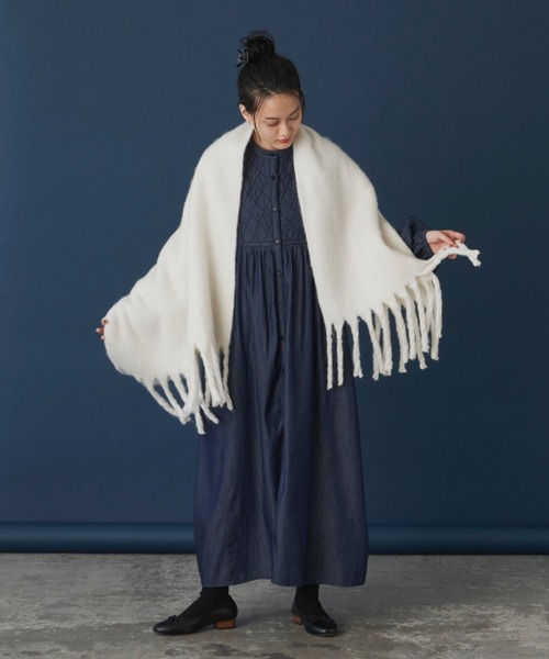 Libra Cue(リブラ キュー)の「モヘアタッチボリュームストール(ストール/ショール・レディース・ブラック/グリーン/ブルーグレー/マスタード/モカ/アイボリー・FREE)」の22枚目の写真