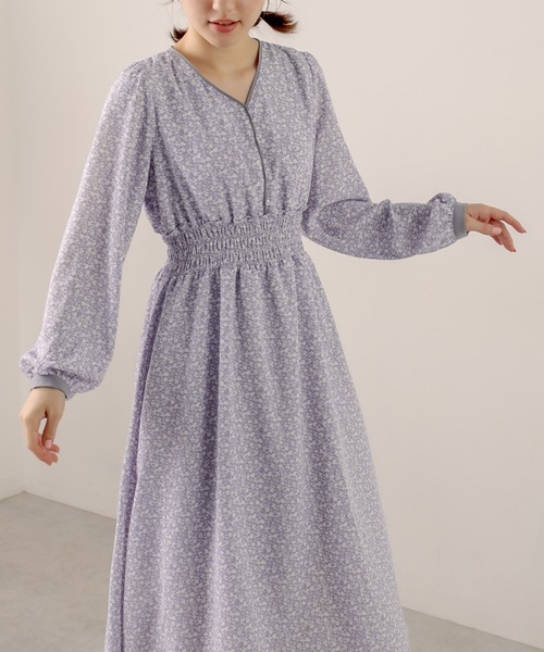 OLIVE des OLIVE(オリーブデオリーブ)の「配色パイピングVネックワンピース(ワンピース・レディース・ライトブラウン/ブラック/オフホワイト/グリーン/ラベンダー・FREE)」の1枚目の写真