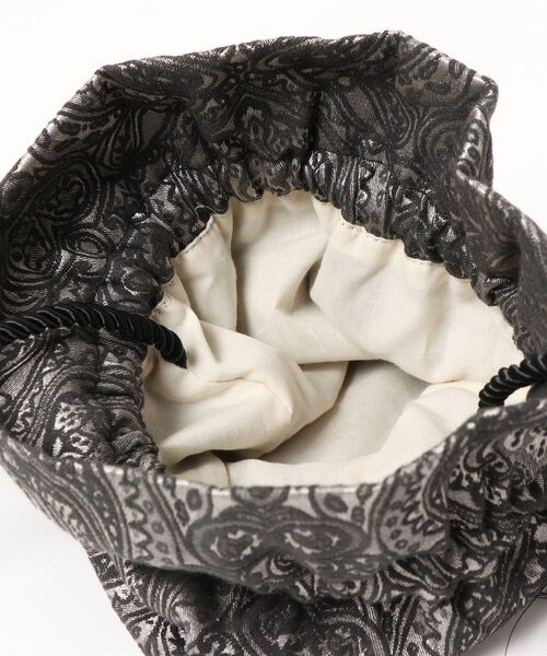 CPCM(シーピーシーエム)の「タッセル付きジャカード巾着BAG(ショルダーバッグ・レディース・ブラック/アイボリー/ネイビー・FREE)」の11枚目の写真