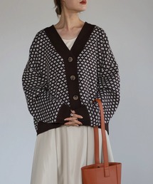 ジャガードVネックカーディガン