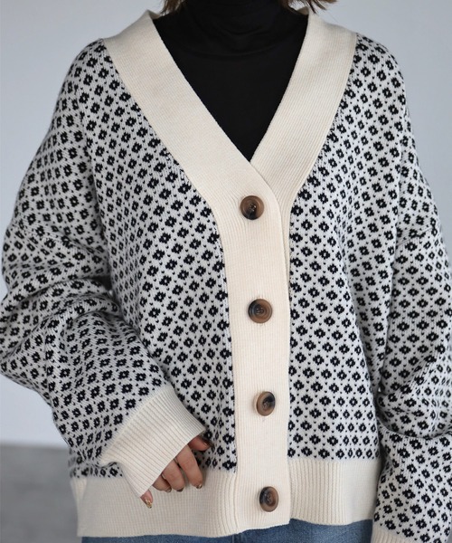 4youstory（フォーユーストーリー）の「ジャガードVネックカーディガン（カーディガン/ボレロ・レディース・ブラック/ブラウン/アイボリー・MEDIUM）」の13枚目の写真