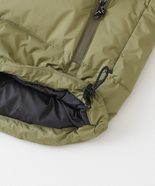 URBAN RESEARCH DOORS（アーバンリサーチドアーズ）の「『別注』NANGA×DOORS AURORA（ダウンジャケット/コート・レディース・ブラック/グリーン系その他/ライトベージュ・ONE）」の10枚目の写真