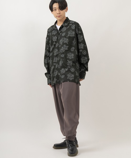 SlashDate（スラッシュデイト）の「総柄プリントビッグシルエットシャツ/とろみシャツ/オープンカラーシャツ/開襟シャツ/オーバーサイズシャツ（シャツ/ブラウス・メンズ・ブラック/ブラウン/ホワイト/ブラック系その他/ブラック系その他2/ブラック系その他3/ホワイト系その他/ブルー/ホワイト系その他2/ブラック系その他4/ブラック系その他5/ブラック系その他6・M/L）」の21枚目の写真