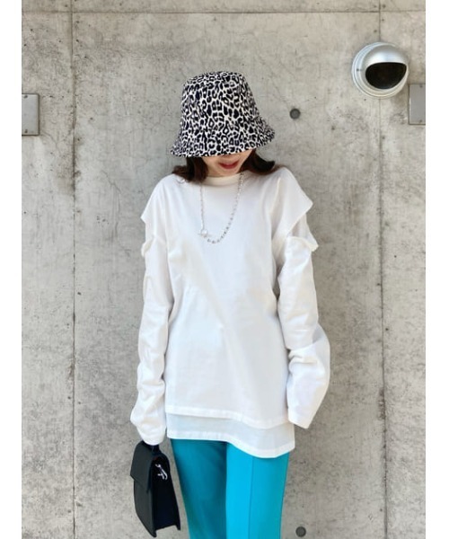 SLY（スライ）の「DOUBLE STRUCTURE L/T ロングスリーブ Tシャツ（Tシャツ/カットソー・レディース・ホワイト/ブラック/ベージュ・FREE）」の22枚目の写真