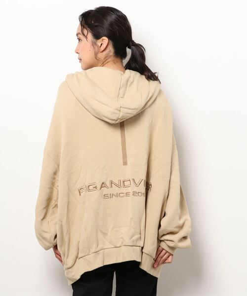 FIG&VIPER（フィグアンドバイパー）の「LOGOヘビーBIGフーディ―（パーカー・レディース・ベージュ/ブラック/ホワイト・FREE）」の5枚目の写真