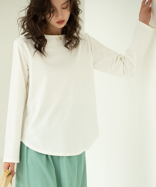 SAISON DE PAPILLON(セゾンドパピヨン)の「ボートネックカットソー(Tシャツ/カットソー・レディース・ベージュ/ホワイト・L/M/S)」の7枚目の写真