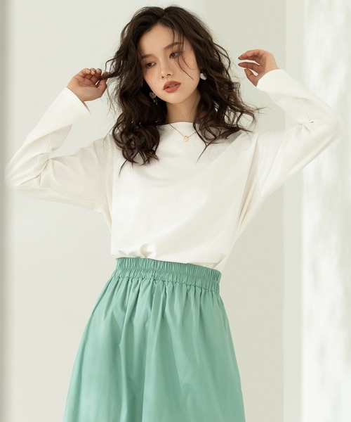 SAISON DE PAPILLON(セゾンドパピヨン)の「ボートネックカットソー(Tシャツ/カットソー・レディース・ベージュ/ホワイト・L/M/S)」の11枚目の写真