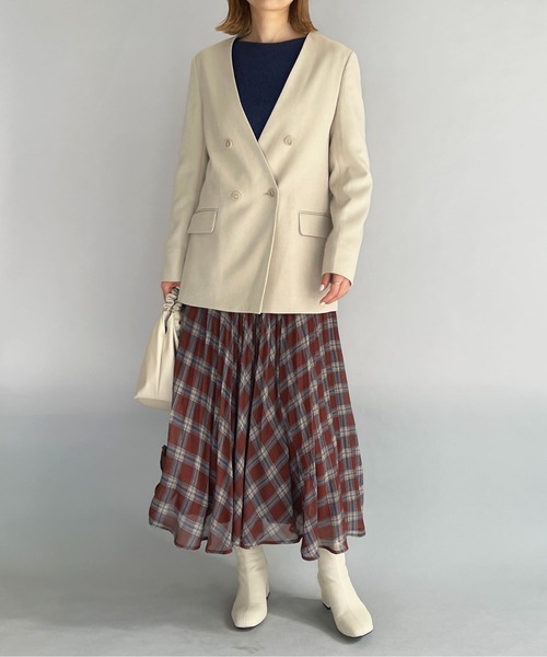 PICCIN（ピッチン）の「ノーカラーダブルジャケット（ノーカラージャケット・レディース・ブラウン/ベージュ/ネイビー・M/L）」の14枚目の写真