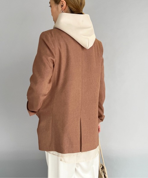 PICCIN（ピッチン）の「ノーカラーダブルジャケット（ノーカラージャケット・レディース・ブラウン/ベージュ/ネイビー・M/L）」の4枚目の写真