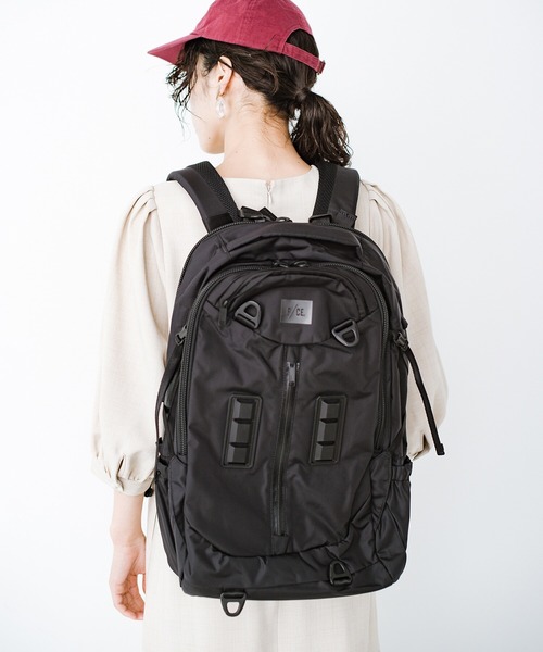 haco!（ハコ）の「F/CE.（エフシーイー） ROBIC DAYTRIP BP（バックパック/リュック・レディース・ブラック/ベージュ・ONE SIZE）」の11枚目の写真