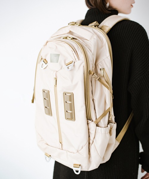 haco!（ハコ）の「F/CE.（エフシーイー） ROBIC DAYTRIP BP（バックパック/リュック・レディース・ブラック/ベージュ・ONE SIZE）」の22枚目の写真