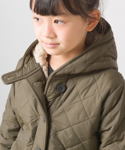 OMNES（オムネス）の「キッズ 裏ファー高密度ナイロンキルティングジャケット（ブルゾン・キッズ・ブラック/ベージュ/カーキ・100/110/120/130/140）」の4枚目の写真