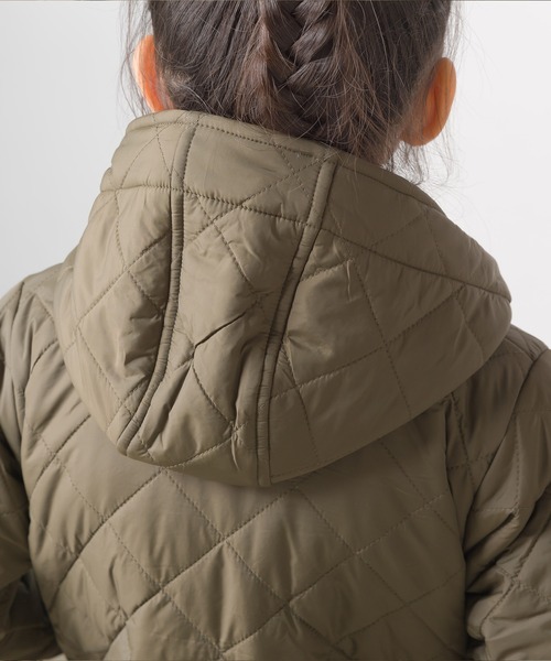 OMNES（オムネス）の「キッズ 裏ファー高密度ナイロンキルティングジャケット（ブルゾン・キッズ・ブラック/ベージュ/カーキ・100/110/120/130/140）」の7枚目の写真