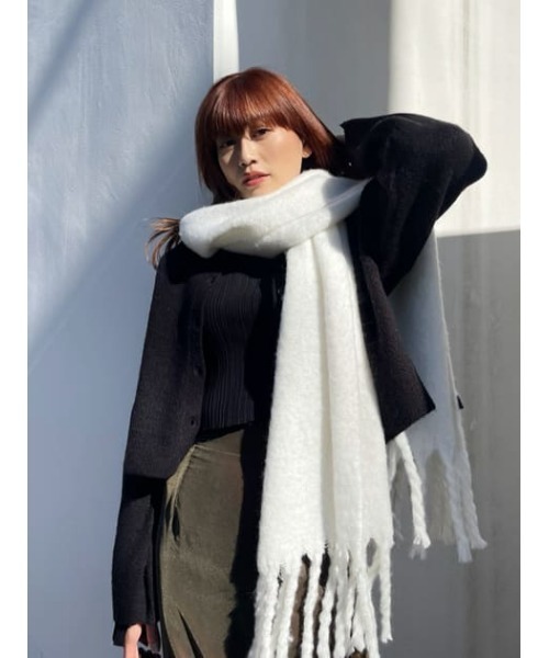 MOUSSY（マウジー）の「TWISTED FRINGE スカーフ（マフラー・レディース・アイボリー/ブラック/ライトイエロー・FREE）」の18枚目の写真