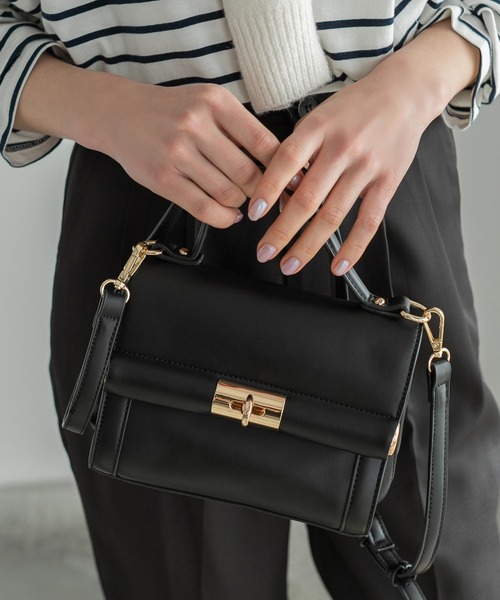 Edit Sheen（エディットシーン）の「【High-Line】ワンハンドルフロントゴールドショルダーバッグ（ショルダーバッグ・レディース・ホワイト/ベージュ/ブラック・FREE）」の7枚目の写真