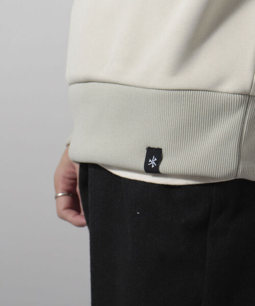 GLOSTER（グロスター）の「【GLOSTER/グロスター】CORDURA 裏フリース プルオーバースウェット（スウェット・メンズ・ブラック/オリーブ/キナリ・LARGE/MEDIUM）」の14枚目の写真