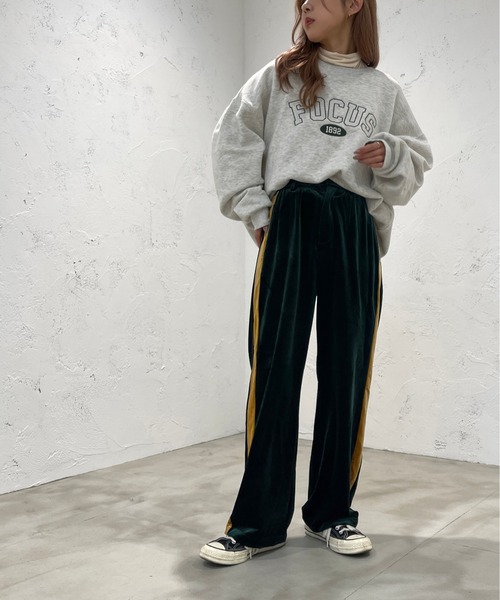 apres jour mignon(アプレジュールミニョン)の「ラインベロアパンツ【ZOZOTOWN限定アイテム】【11PO】(その他パンツ・レディース・ダークパープル/ブラック/グリーン・MEDIUM/SMALL/X-LARGE)」の14枚目の写真