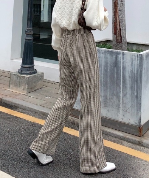 Diosfront（ディオスフロント）の「千鳥柄スリットセミワイドパンツ（その他パンツ・レディース・ブラック/ブラウン・S/M/L）」の16枚目の写真