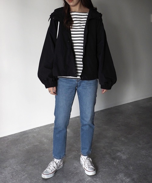 Riberry(リベリー)の「ボリューム袖マウンテンパーカー(マウンテンパーカー・レディース・アイボリー/ブラック/ベージュ・MEDIUM)」の15枚目の写真