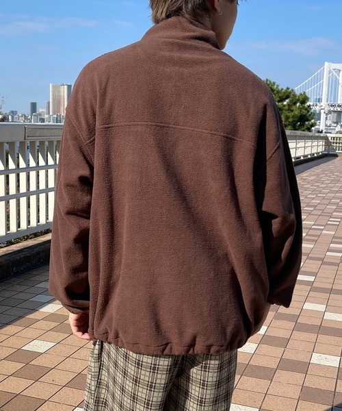 PairPair（ペアペア）の「フリースプルオーバー(ユニセックス)（スウェット・レディース・ブラウン/カーキ・MEDIUM/LARGE）」の6枚目の写真