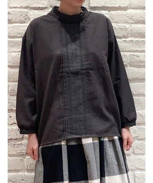 Samansa Mos2(サマンサ モスモス)の「フロントレースブラウス(シャツ/ブラウス・レディース・オフホワイト/サックスブルー/チャコール/キナリ・フリ-)」の3枚目の写真