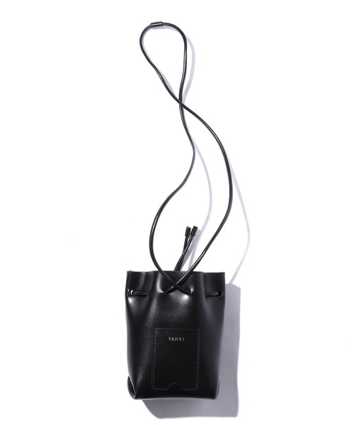 YAHKI(ヤーキ)の「YAHKI/ヤーキ DRAWSTRING BAG ミニ レザーショルダーバッグ(ショルダーバッグ・レディース・ブラック/オフホワイト・FREE)」の19枚目の写真