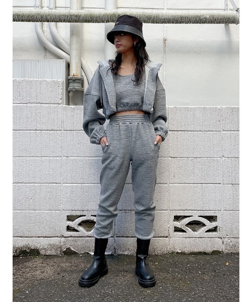 ENVYM(アンビー)の「スクエアパターンジョガーPT(その他パンツ・レディース・ブラック/ホワイト/グレー・FREE)」の5枚目の写真