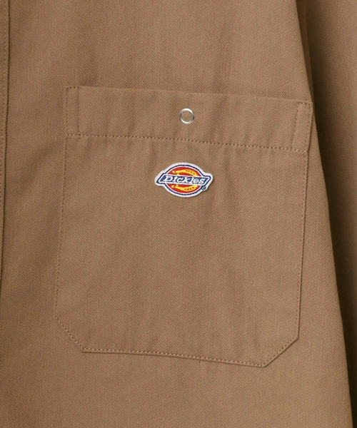 Dickies(ディッキーズ)の「Dickies/ディッキーズ オーバーサイズ T/Cツイル ミニロゴワッペン ワンポイント刺繍 ワークシャツ(シャツ/ブラウス・メンズ・ブラック/ベージュ/ホワイト系その他/ブルー系その他・M/L/XL)」の15枚目の写真