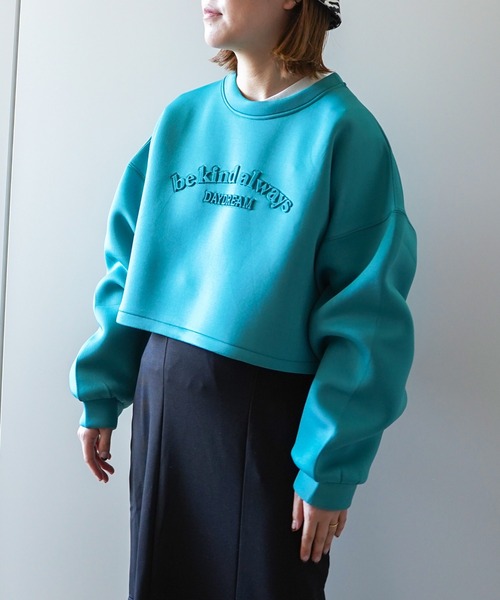 VENCEEXCHANGE（ヴァンスエクスチェンジ）の「ショート丈エンボス加工ダンボールプルオーバー（スウェット・レディース・ブラック/オフホワイト/グリーン・FREE）」の3枚目の写真