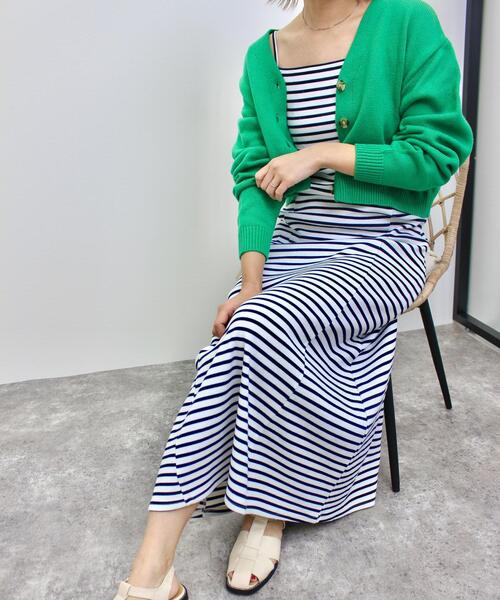 MLI'A(エムリア)の「マーメイドリブキャミワンピース(セットアップ対応)(ワンピース・レディース・アイボリー/ブラック/グリーン/ブルー/オレンジ/ホワイト×ネイビー・M)」の3枚目の写真