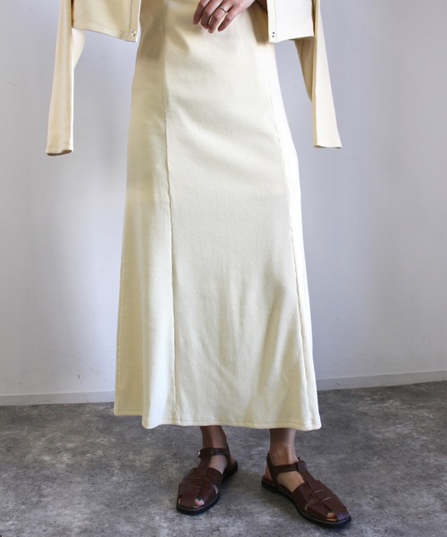 MLI'A(エムリア)の「マーメイドリブキャミワンピース(セットアップ対応)(ワンピース・レディース・アイボリー/ブラック/グリーン/ブルー/オレンジ/ホワイト×ネイビー・M)」の7枚目の写真