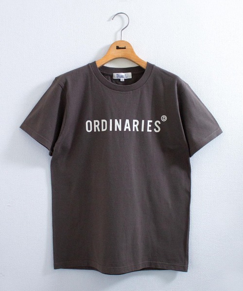 ALL ORDINARIES（オールオーディナリーズ）の「ALL ORDINARIESストレートロゴT 2022（Tシャツ/カットソー・レディース・ホワイト/チャコールグレー/ピンク/ブルー/キャメル・S/M/L/XL/XS）」の3枚目の写真