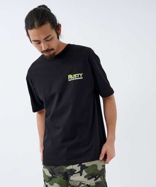 RUSTY(ラスティ)の「【RUSTY:ラスティー】ロゴTシャツ 90S FIT バックプリント(Tシャツ/カットソー・メンズ・ホワイト/ブラック/ネイビー/ライトブルー・MEDIUM/LARGE/X-LARGE)」の3枚目の写真