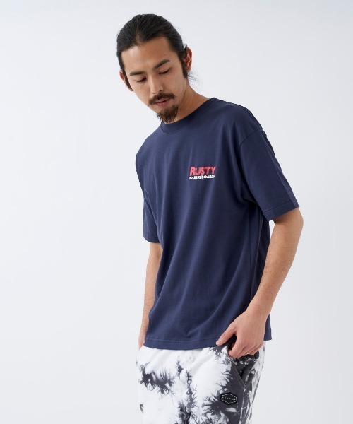 RUSTY(ラスティ)の「【RUSTY:ラスティー】ロゴTシャツ 90S FIT バックプリント(Tシャツ/カットソー・メンズ・ホワイト/ブラック/ネイビー/ライトブルー・MEDIUM/LARGE/X-LARGE)」の14枚目の写真