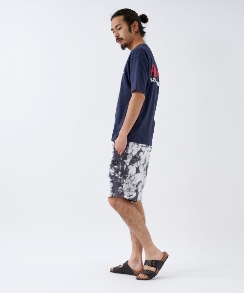 RUSTY(ラスティ)の「【RUSTY:ラスティー】ロゴTシャツ 90S FIT バックプリント(Tシャツ/カットソー・メンズ・ホワイト/ブラック/ネイビー/ライトブルー・MEDIUM/LARGE/X-LARGE)」の16枚目の写真