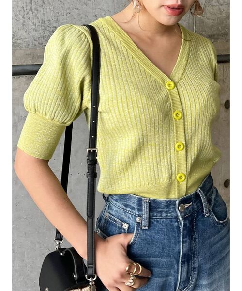 EVRIS（エヴリス）の「ラメショートスリーブカーディガン（カーディガン/ボレロ・レディース・ブラック/グリーン/アイボリー・FREE）」の3枚目の写真