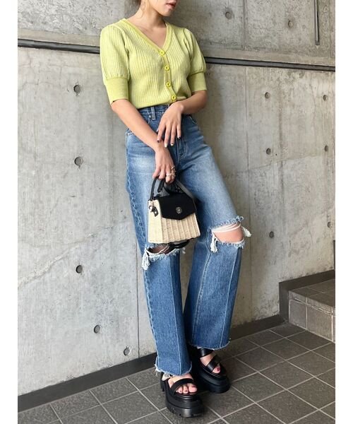 EVRIS（エヴリス）の「ラメショートスリーブカーディガン（カーディガン/ボレロ・レディース・ブラック/グリーン/アイボリー・FREE）」の16枚目の写真