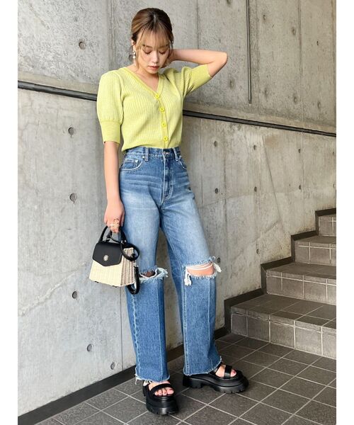 EVRIS（エヴリス）の「ラメショートスリーブカーディガン（カーディガン/ボレロ・レディース・ブラック/グリーン/アイボリー・FREE）」の19枚目の写真