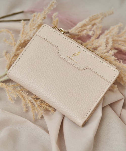 mieno（ミエノ）の「[mieno]牛革レザー二つ折りミニ財布（財布・レディース・ベージュ/ブルー/レモンイエロー/ローズ/ウッド/ブラウン/ブラック/キャメル・FREE）」の4枚目の写真