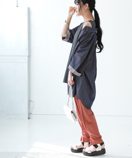 osharewalker（オシャレウォーカー）の「【廃盤】『コットンデニムオーバーシャツ』（シャツ/ブラウス・レディース・インディゴブルー/ブルー・FREE）」の3枚目の写真