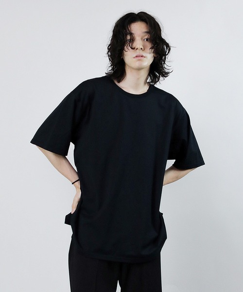 Iroquois（イロコイ）の「IROQUOIS イロコイ / STUFFING JERSEY STITCH H/S ジャージーステッチビッグシルエットレイヤードカットソー / 178102（Tシャツ/カットソー・メンズ・ブラック/ベージュ・2/1/3）」の2枚目の写真