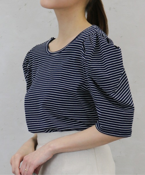 Per sist ence(パーシエンス)の「ボーダーパフスリーブ/スクエア&クルーネック前後2WAYカットソー(Tシャツ/カットソー・レディース・ホワイト系その他/ベージュ系その他/グリーン系その他/ブルー系その他/ホワイト系その他2・FREE)」の5枚目の写真