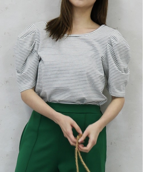 Per sist ence(パーシエンス)の「ボーダーパフスリーブ/スクエア&クルーネック前後2WAYカットソー(Tシャツ/カットソー・レディース・ホワイト系その他/ベージュ系その他/グリーン系その他/ブルー系その他/ホワイト系その他2・FREE)」の19枚目の写真
